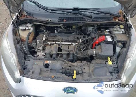 2015 Ford Fiesta Se z USA, uszkodzony, nr VIN 3FADP4EJ5FM152745